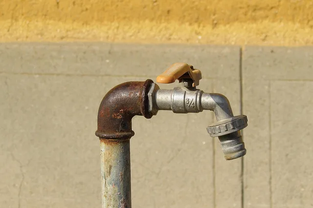 water tap, management, water pipe, oxidized, screw connection, tube, irrigation, water connection, water pipe, water pipe, water pipe, water pipe, water pipe. Outdoor automation ideas: five checks before you automate