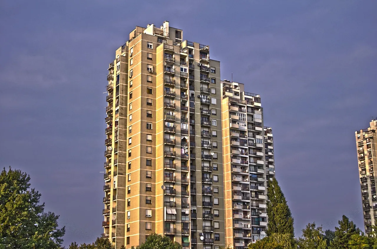 building, apartments, condos, real estate, residential, modern, urban, estate, exterior, construction, rent, condo, property, structure, condominium, development, office, cityscape, tower, suburb, skyscraper, district, unit, complex, commercial, accommodation, rental, business, finance, investment, mortgage, blue finance, condo, condo, condo, condo, condominium, condominium, condominium, condominium, condominium, rental. Who pays for smart yard upgrades in shared buildings?
